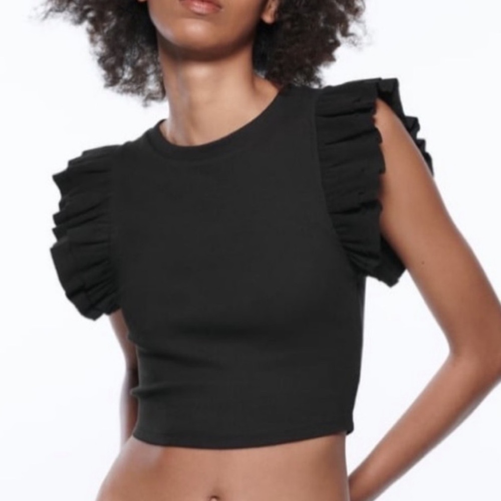 NWOT Zara ribbed ruffle sleeve top